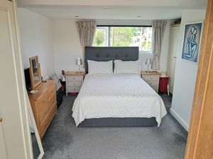 Master bedroom- click for photo gallery